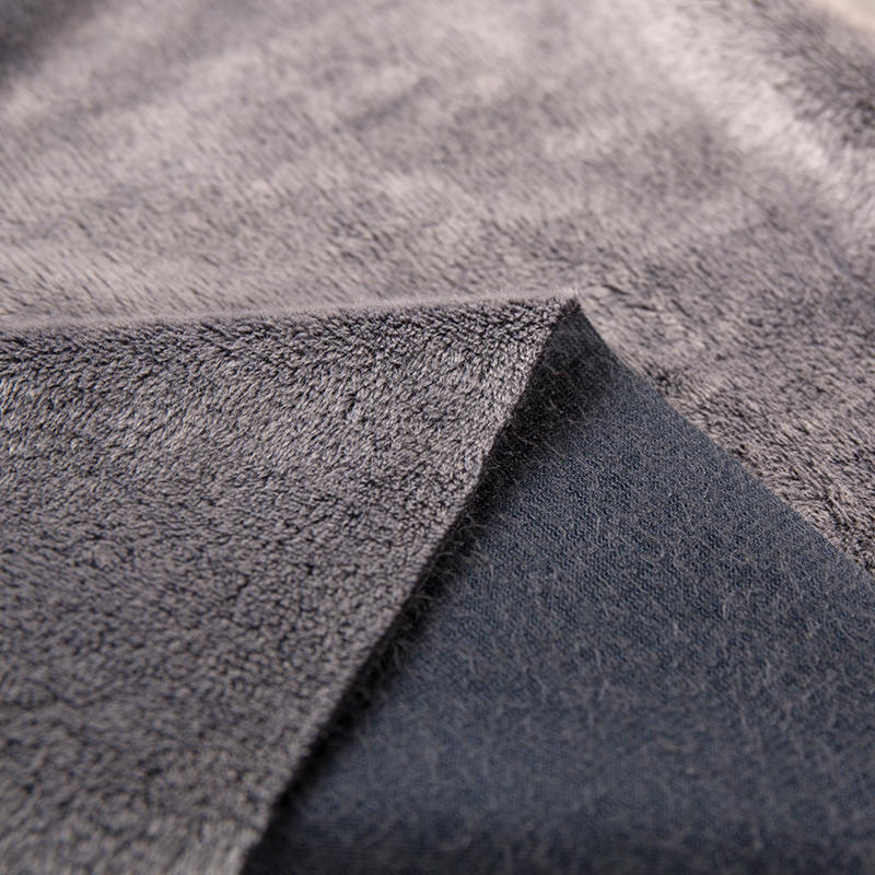 Flanelle en polyester gravée à face